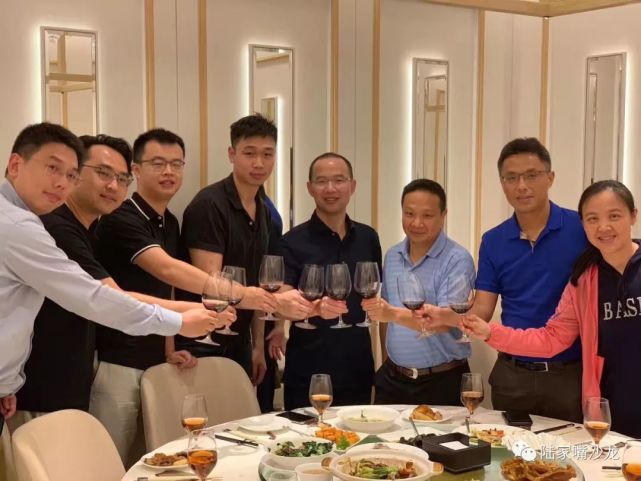 蒋锦志罕见发朋友圈聚会照片:景林资本拟追究诽谤者法律责任