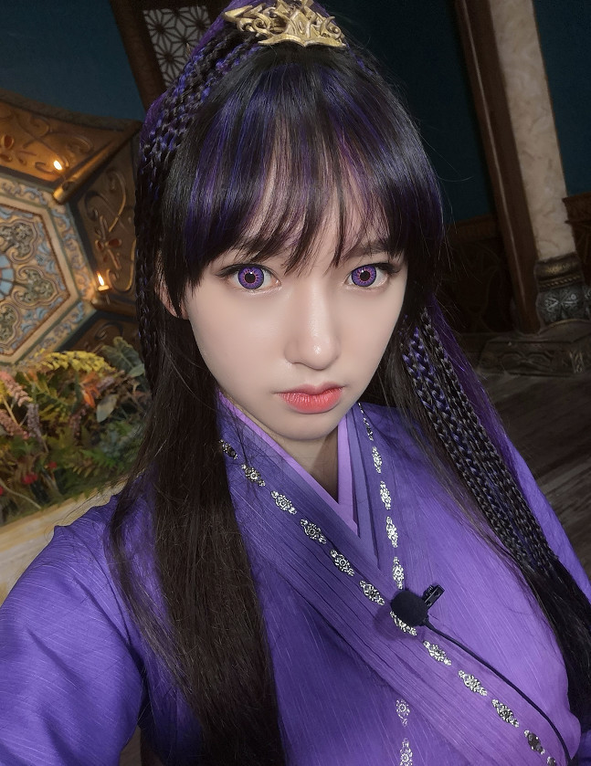 程潇《灵域》紫色发型曝光,震惊全场,网友:确定这不是芭比娃娃