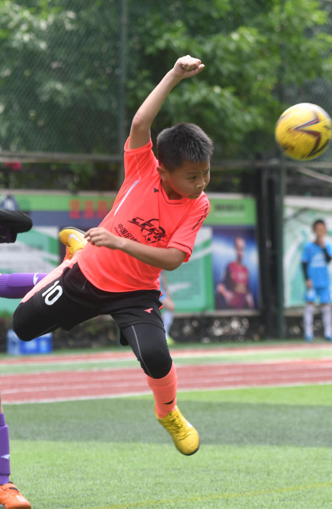 福州足球小子"第一人"!9岁柯博文被恒大足校录取