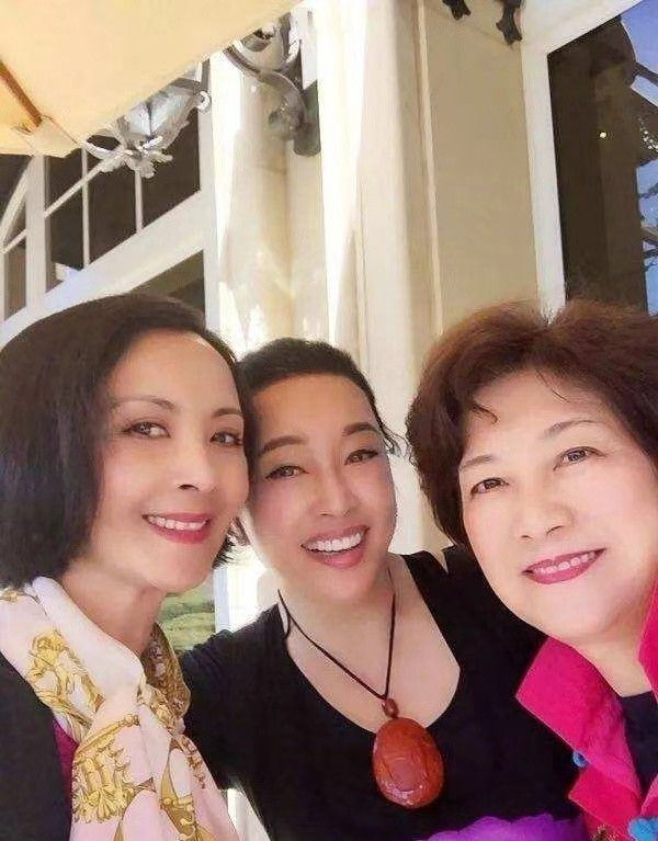 女神陈烨,美貌不输现下女星,虽然已经迟暮经典却在