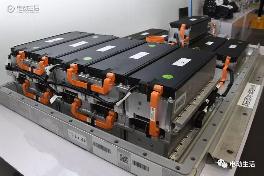 启辰d60 ev/启辰e30两款纯电动车下线 预售正式开启