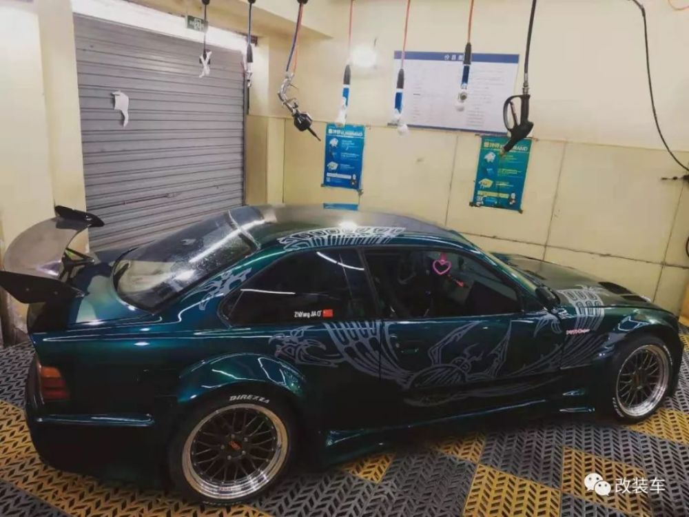 车友给宝马E36移植上丰田1JZ发动机,打造