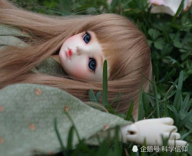 恐怖谷效应:同样是玩具娃娃,有些很可爱,有些为何令人害怕?