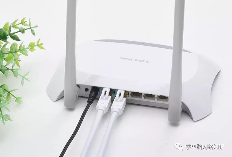 分享两台路由器桥接最简单的设置方法