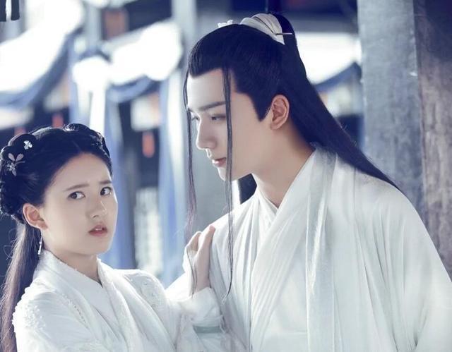 他因参加《变形计》走红,出道后被公司雪藏,今主演的网剧大火!