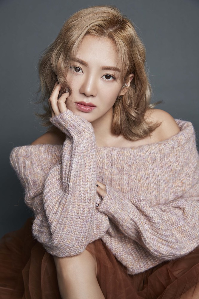 孝渊(hyo)新歌《badster》mv预告片公开!新单曲公开d-3!