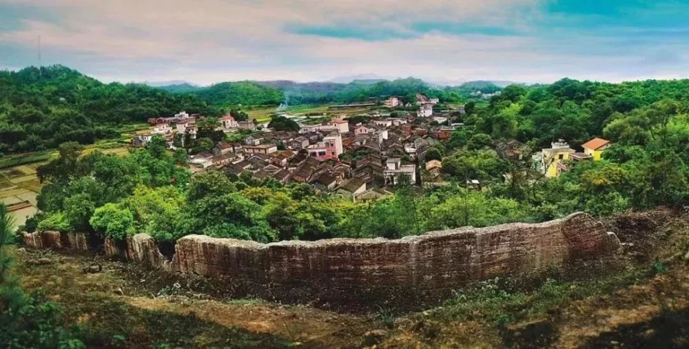 古村悠悠红棉艳艳来江门这条村落打卡赏一方春色