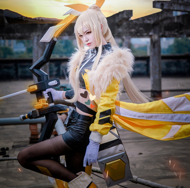 看了这个仙女姐姐的cos伽罗装扮后,觉得真人版