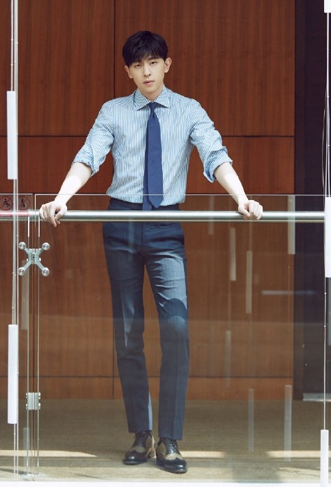 给男朋友买衣服,邓伦这几款任你pick