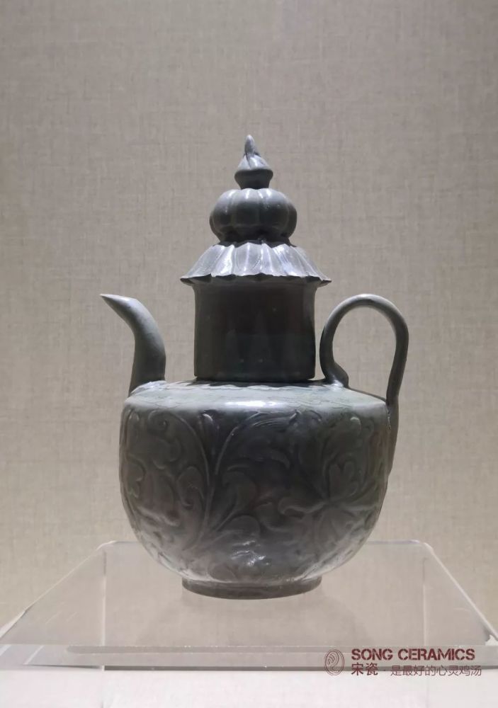 宋越窯の手で茶渍釉结构ツインの古竜口瓶沙器が当該骨董品の家にに蔵品