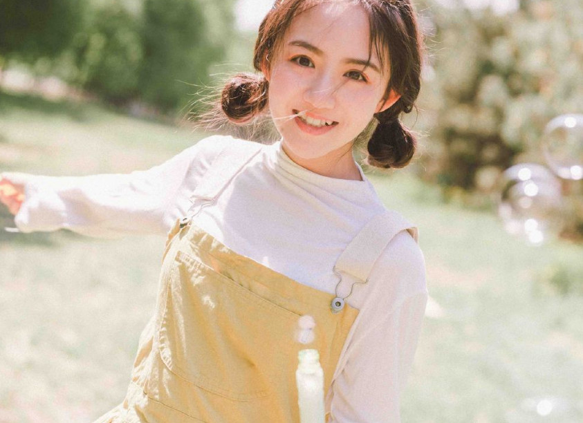 她是 亲爱的 中神助攻 怼怼艾 年仅12岁 未来可期