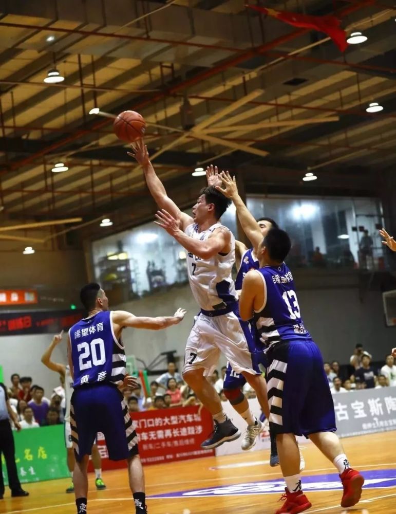 湛江又出一名省男篮联赛球王这个90后小伙你认识吗