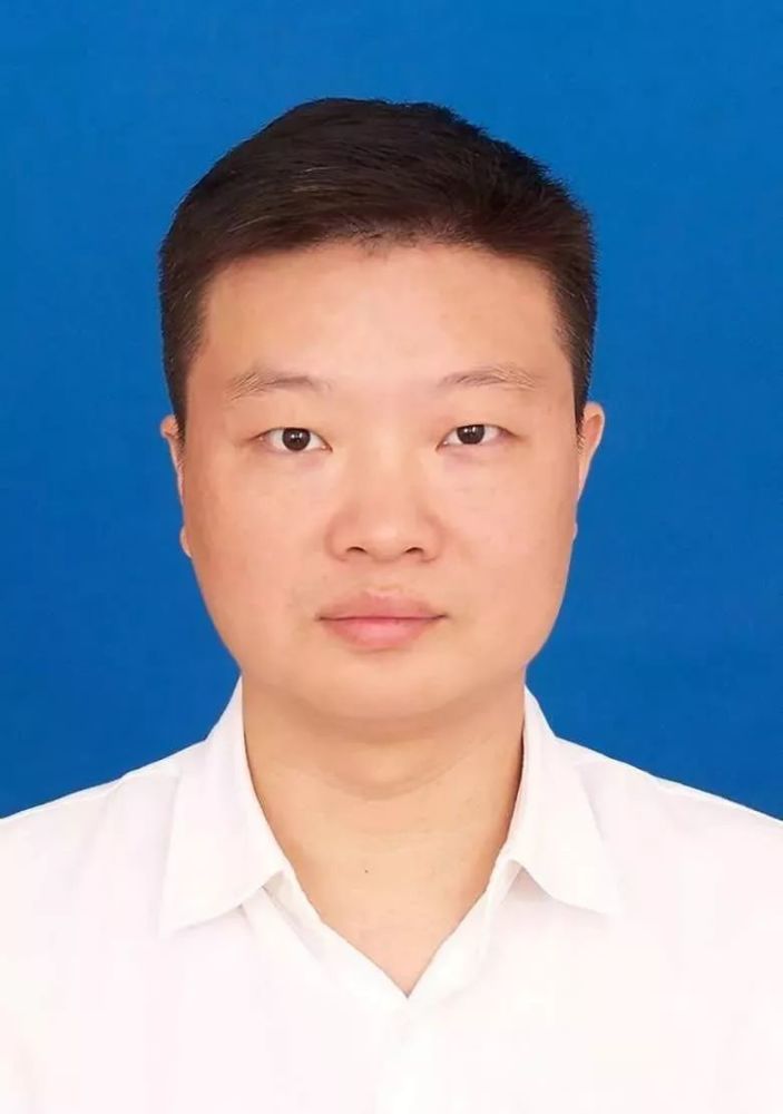 吴海峰任三亚市人民政府副市长!