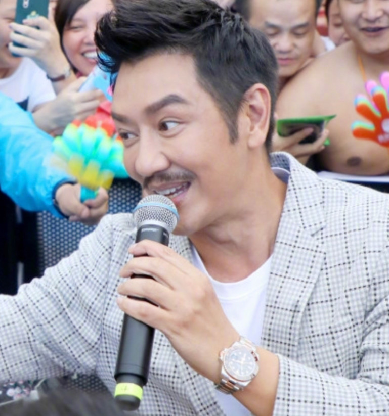 陈浩民近照如"换脸",苹果肌整容过度似蜡人,亲口承认打过针