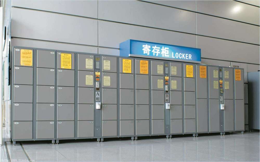 终于出台 你的快递再也不会被乱扔在快递柜了 放进去也不能收钱