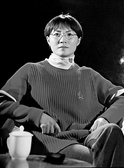 久前,50岁的中国女子垒球名宿,前中国女子垒球队队长阎仿(曾用名阎芳)