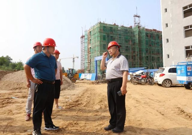 郭建生指出,南阳职业学院二期项目建设,是一项基础工程,民心工程,事关