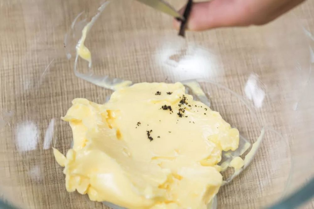 一拌一烤就爆浆!3岁孩子都能轻松做