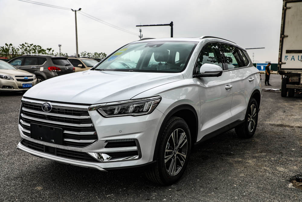 到店实拍比亚迪-宋pro,享受中国式10万级suv