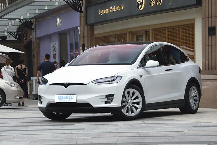 特斯拉 model x