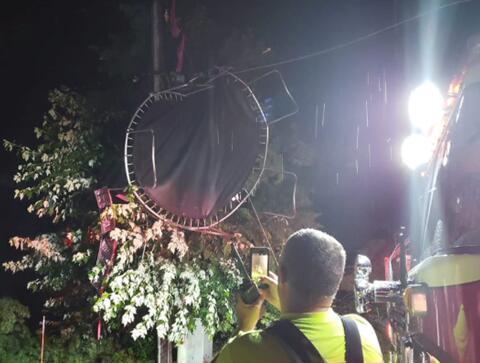 10小时内横扫800公里 美国中西部遭风暴重击