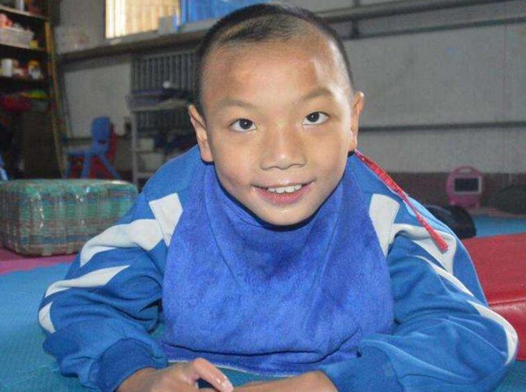 这些事情新手妈妈不要做可能会导致孩子脑瘫特别是第二种