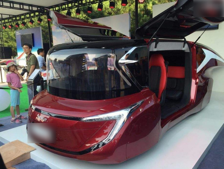 晒太阳就能跑的汽车?国产车企闷声干大事,推出4款太阳能汽车