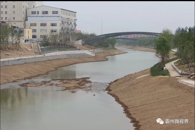 牤牛河之于霸州人来说并不陌生,但是和中亭河这样的自然河流想比,他的