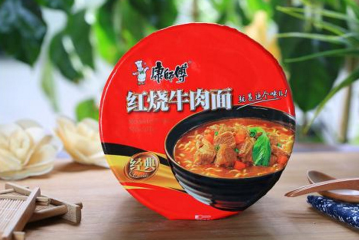 这段时间方便面界里面出现了一只黑马,其实它的名字叫做白象.