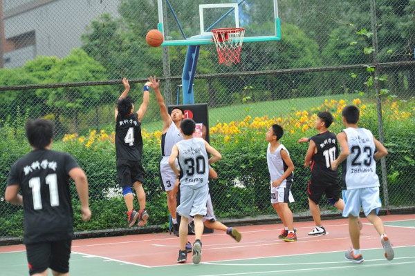 篮球场上打篮球好的男生八成是这3类人球场扛把子都懂