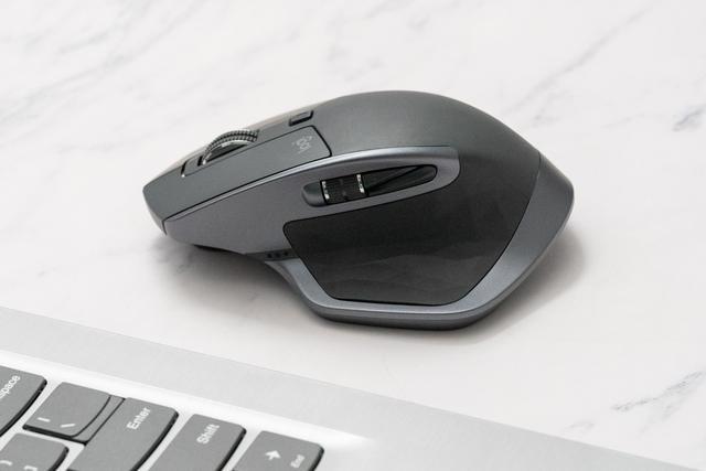 鼠标中的生产力担当,罗技mx master 2s开箱体验