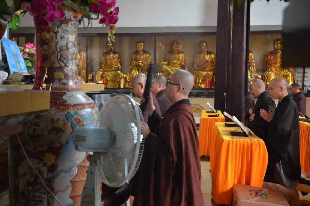 七甲新闻 七甲净慧禅寺观音法会暨大悲忏与剃度法会圆满完成