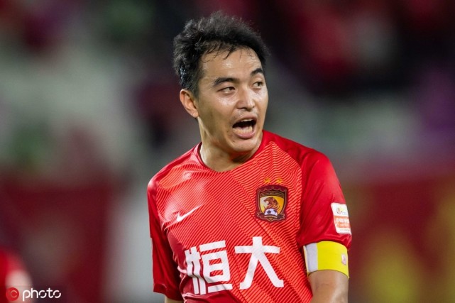 冯潇霆谈国足恒大新老交替:孩子们踢出来了 我不需要再证明什么