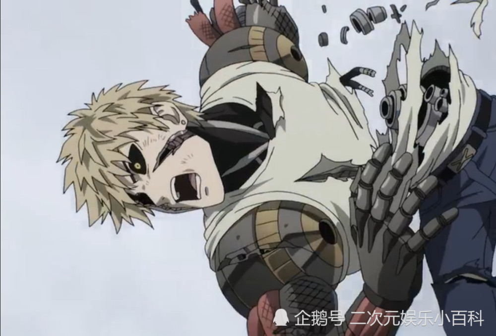 杰诺斯登场是在和蚊女战斗的时候,在登场遍用出了超大规模的焚烧炮这