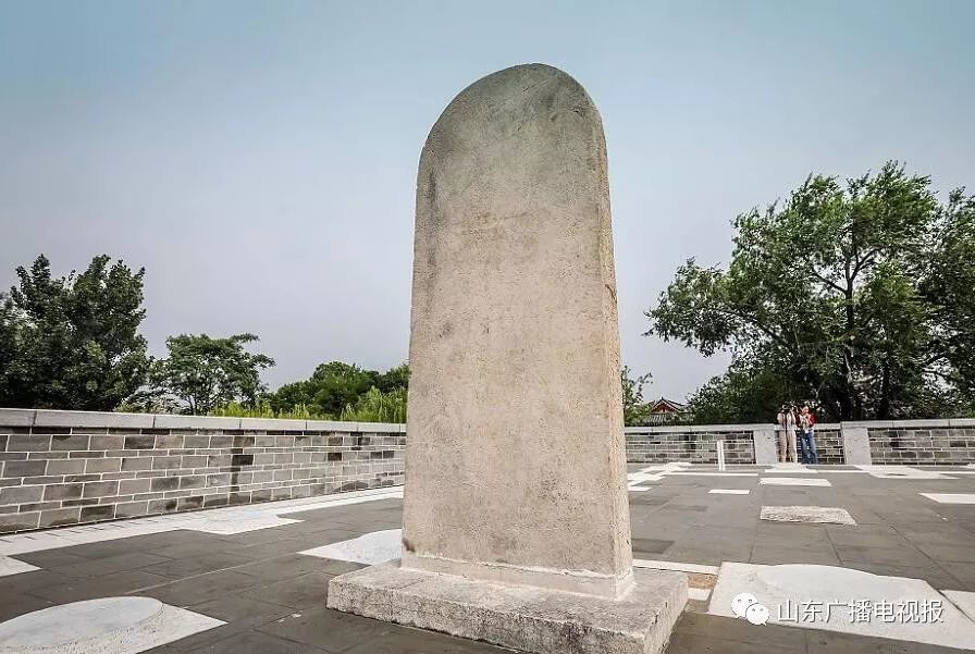 大明湖南侧明代钟楼台基雄姿重现,登台可远眺大明湖_腾讯新闻