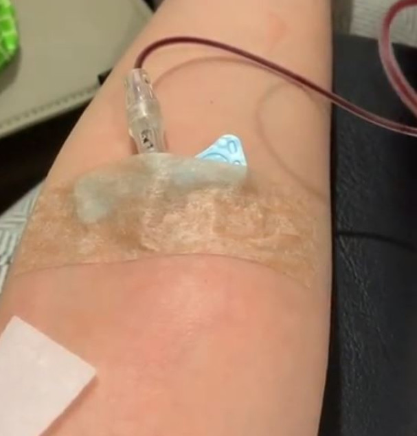 舒淇崩溃进医院抽血,苦喊:祈求上天让它消失