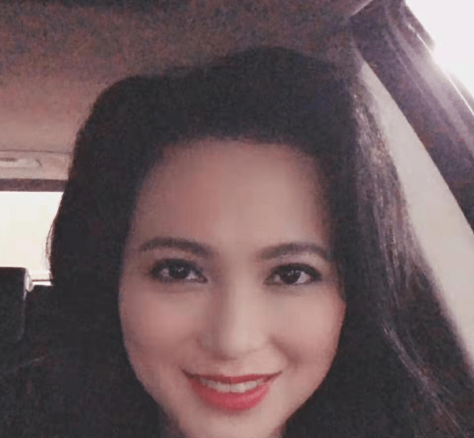 和吴京金童玉女却无缘,生活落魄卖海鲜?48岁樊亦敏近况曝光