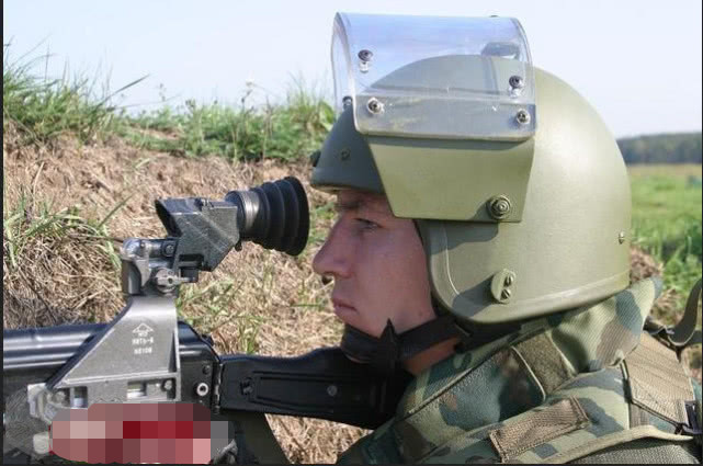 三级头盔现实中什么样?现实中的三级头原来是俄罗斯山寨瑞士的