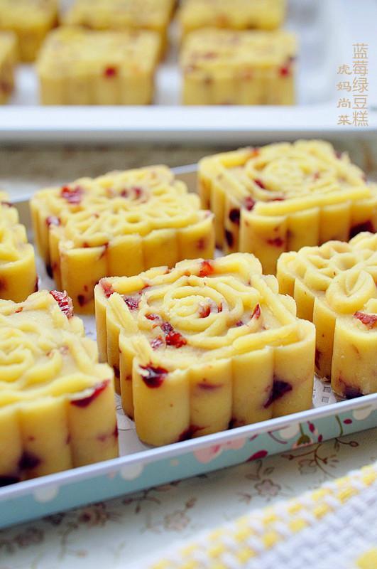 一碗绿豆,一个模子,煮熟压形,纯香无添加的消暑绿豆糕来啦