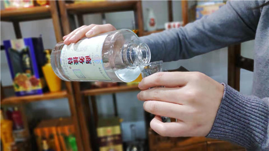 男孩子"滴酒不沾"啥感觉?长期坚持下去,27岁往后,你会窃喜