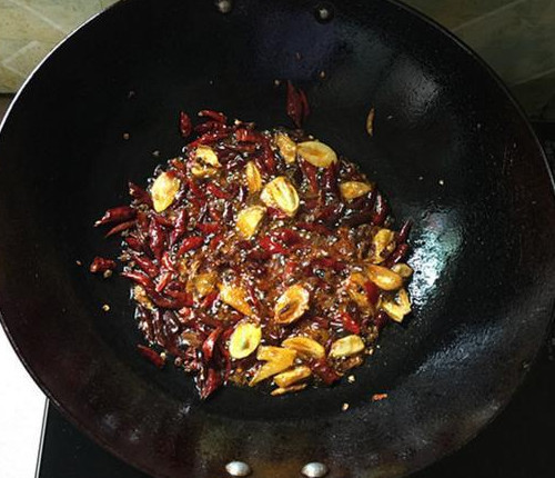 乌鸡肉这样做香死了 比烧烤过瘾 比红烧肉下饭 做法超简单