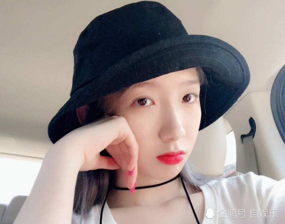 主动打破"小眼"传闻,孟美岐卸掉眼妆拍写真,你敢认吗?