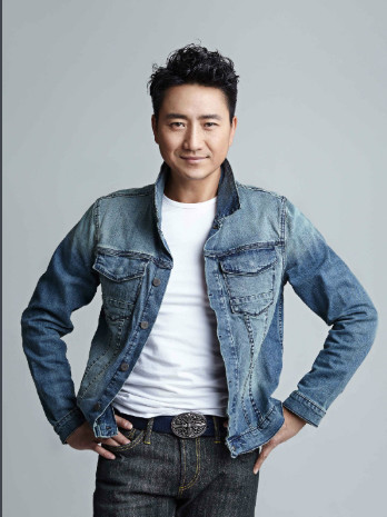 房比房签约品牌代言人著名演员高峰,相聚北京