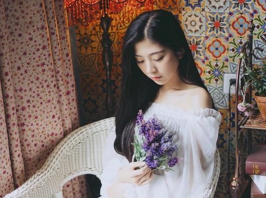 男临时工和女公务员相亲 被丈母娘嫌弃 有5套房也不管用