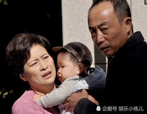 他曾在激情燃烧的岁月中饰演石光荣如今生活成这样