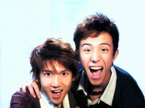 2006年6月,加入陈伟霆而更名为sun boyz,2008年解散;2010年,张致恒与