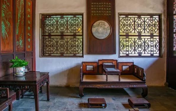 韩熙载夜宴图|何为罗汉床？罗汉床的由来与渊源揭秘