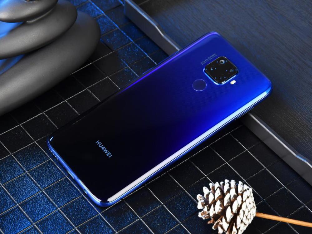 华为浴霸四摄 128gb,支持5g,降至1498,网友:给跪了!