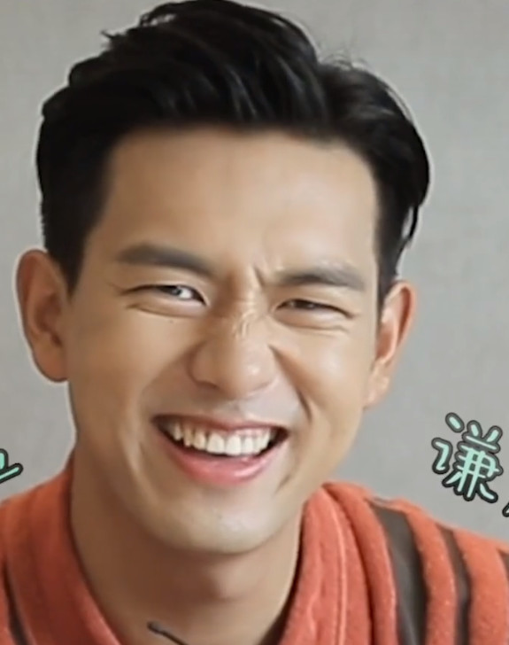 无美颜无ps技术下,李现的颜值也崩不住了,网友:心碎了一地