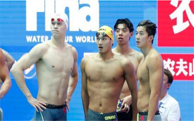 澳大利亚 评判孙杨之前 请先低头看看自己 你们觉得你们配吗